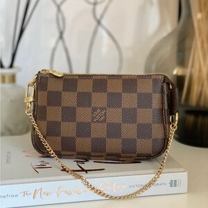 Louis Vuitton Brown Damier Clutch